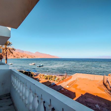 Zarnouk Beach House 达哈布 外观 照片